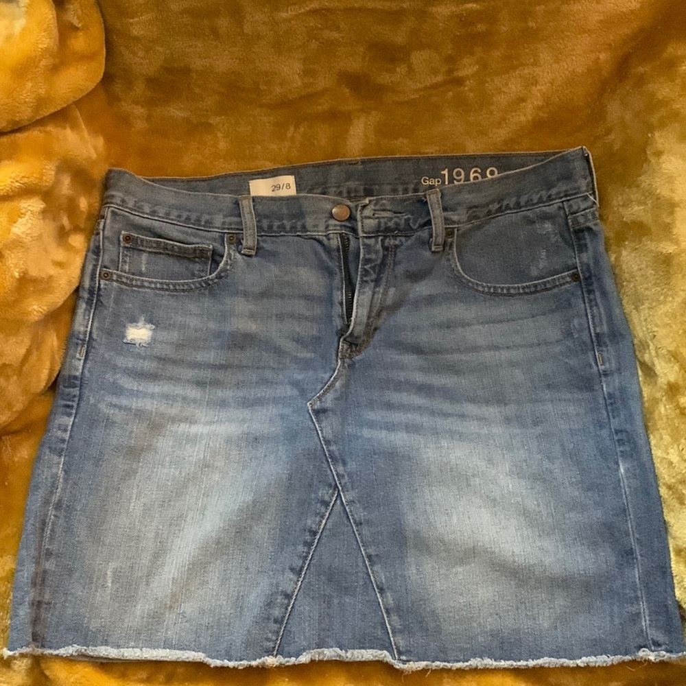 GAP blue jean skirt